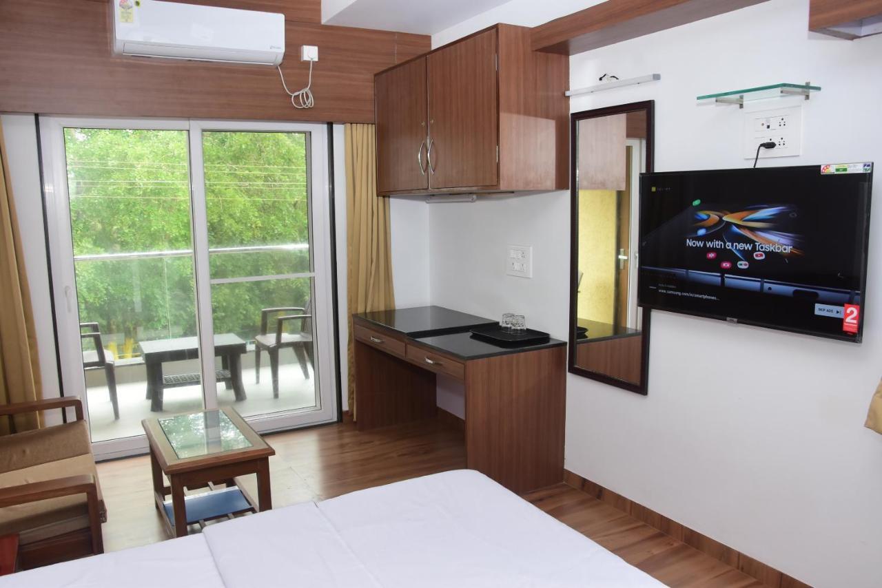 Regal Panhala Residency Hotel Exterior foto