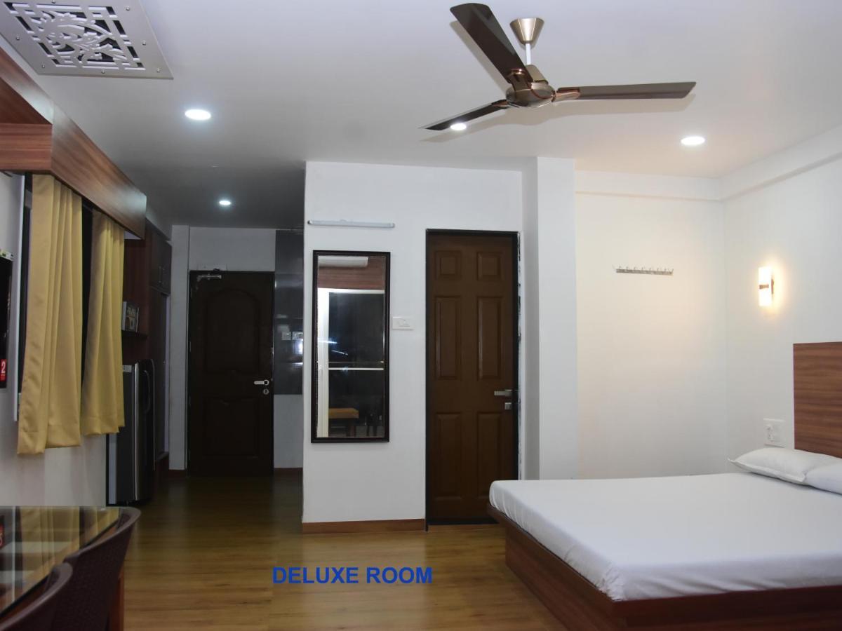 Regal Panhala Residency Hotel Exterior foto